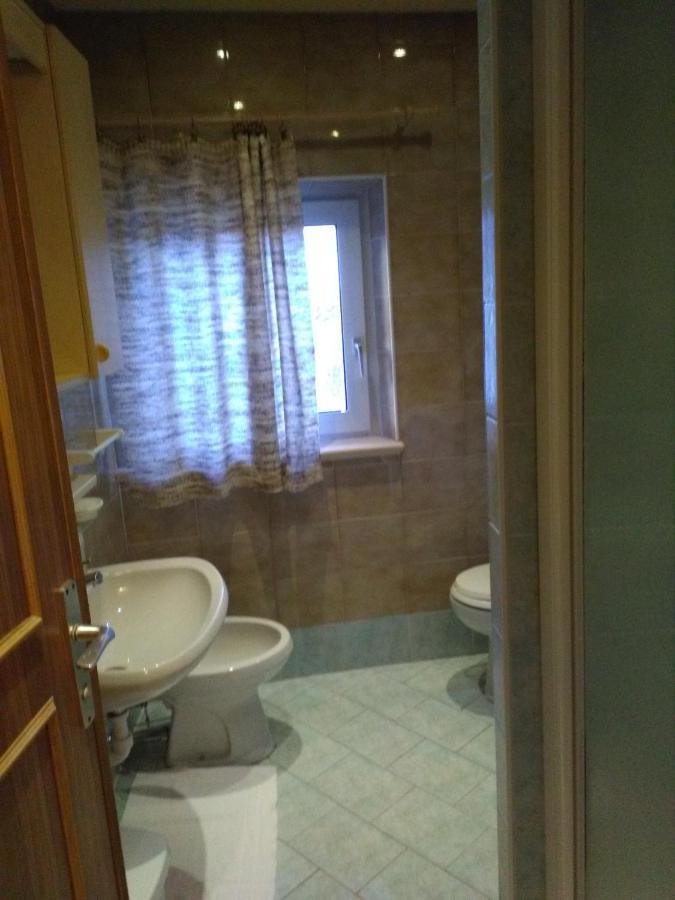Casa Claudio-Appartamenti In Centro Campitello di Fassa Exterior foto